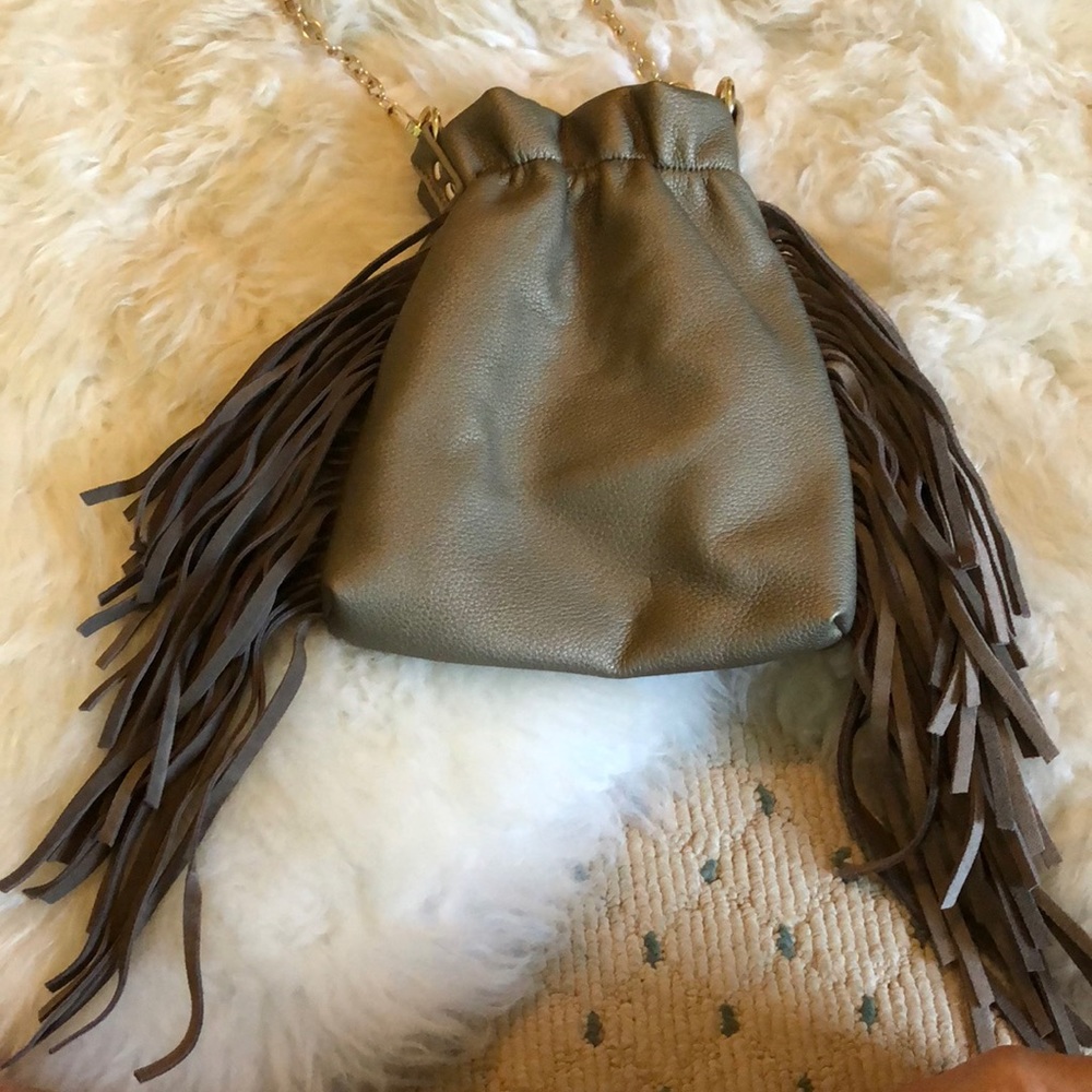 Trendy Fringe Shoulder Bag